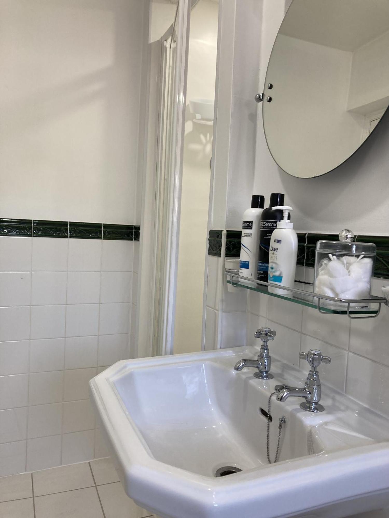 Old Temperance House Bed & Breakfast 4*